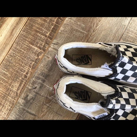 Vans - Picture 3 of 3
